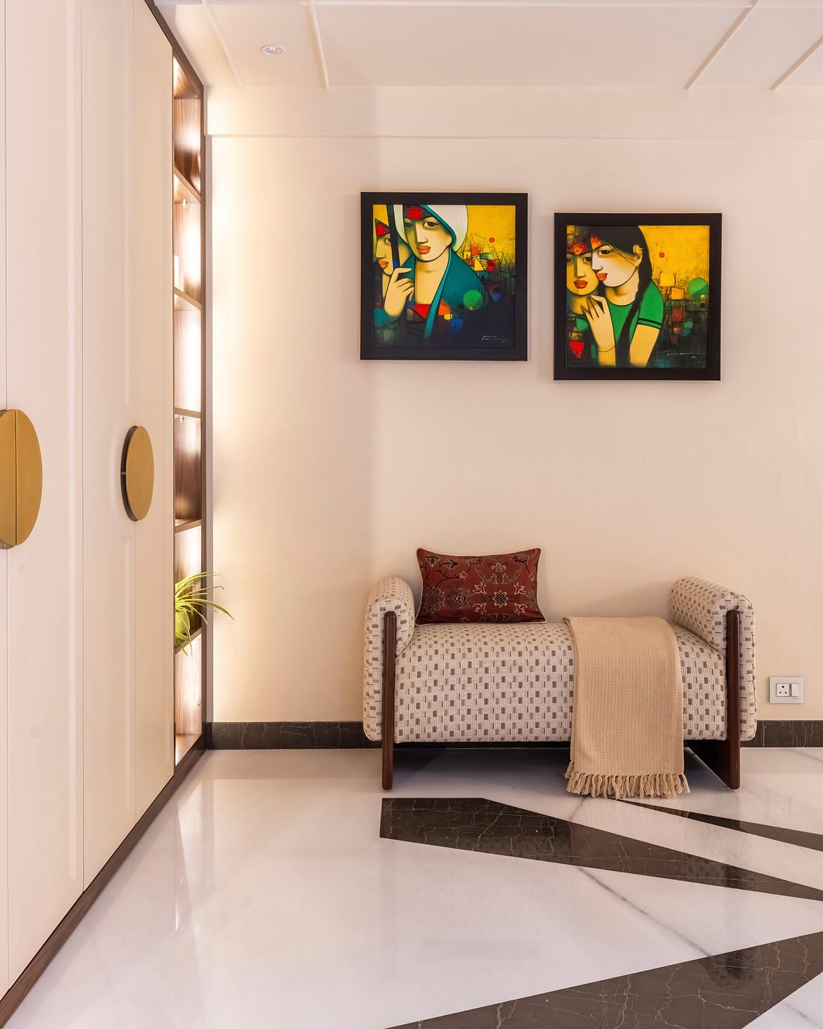 Interior Designers in Gurgaon 182 Foyer Design in Gurgaon by Lakkadworks