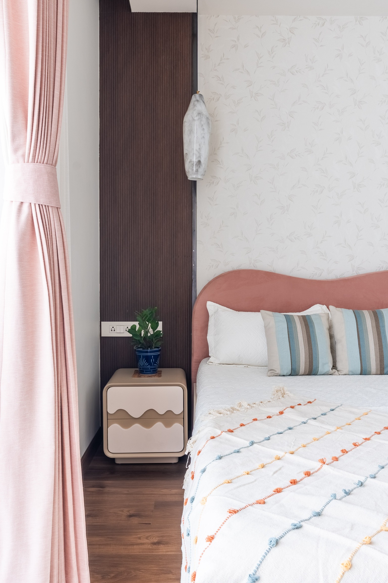 Interior designers in North Delhi, Lakkadworks residential interiors