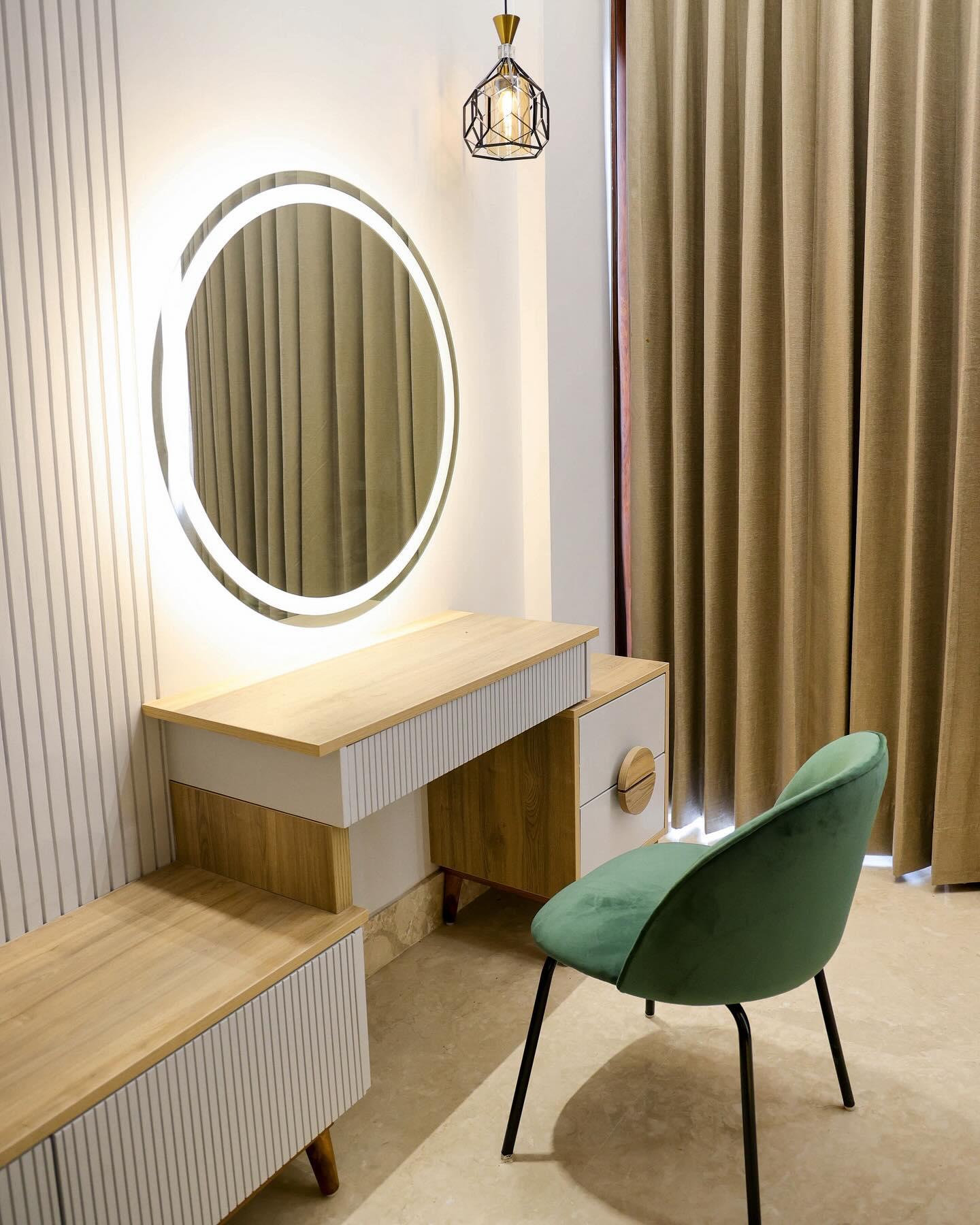 Interior Designers in Gurgaon 139 Faridabad interior design project by Lakkadworks