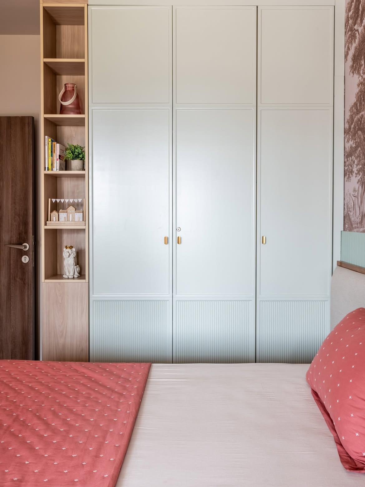 Interior Designers in Gurgaon 196 Walk-in Wardrobe Design in Gurgaon